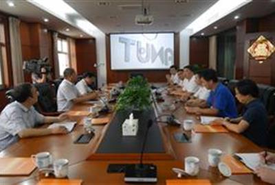 绍兴市市长俞志宏等领导一行莅临德创环保考察调研
